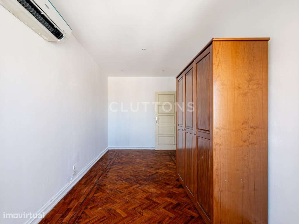 Apartamento T1+1 Penha França com vista desafogada-15