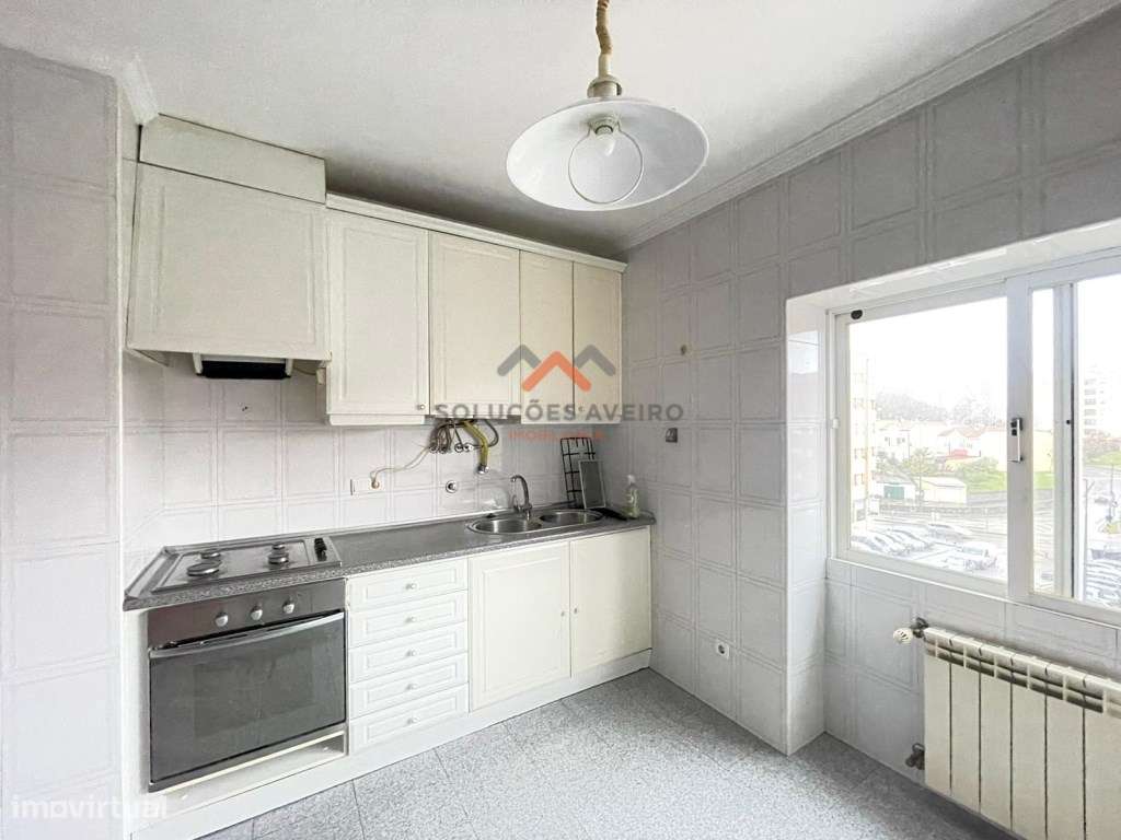 Apartamento T3 em Esgueira - Conforto, Espaço e Excelente Localização - Grande imagem: 2/18