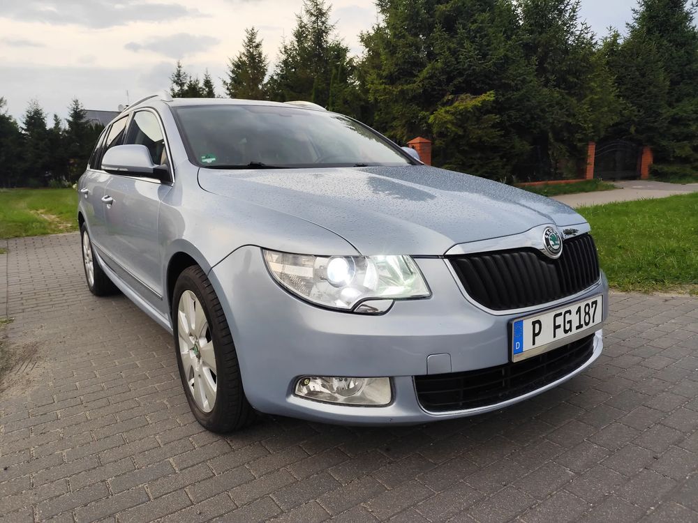 Skoda Superb II (2008-2018) 2.0 TDI Elegance DSG 2010