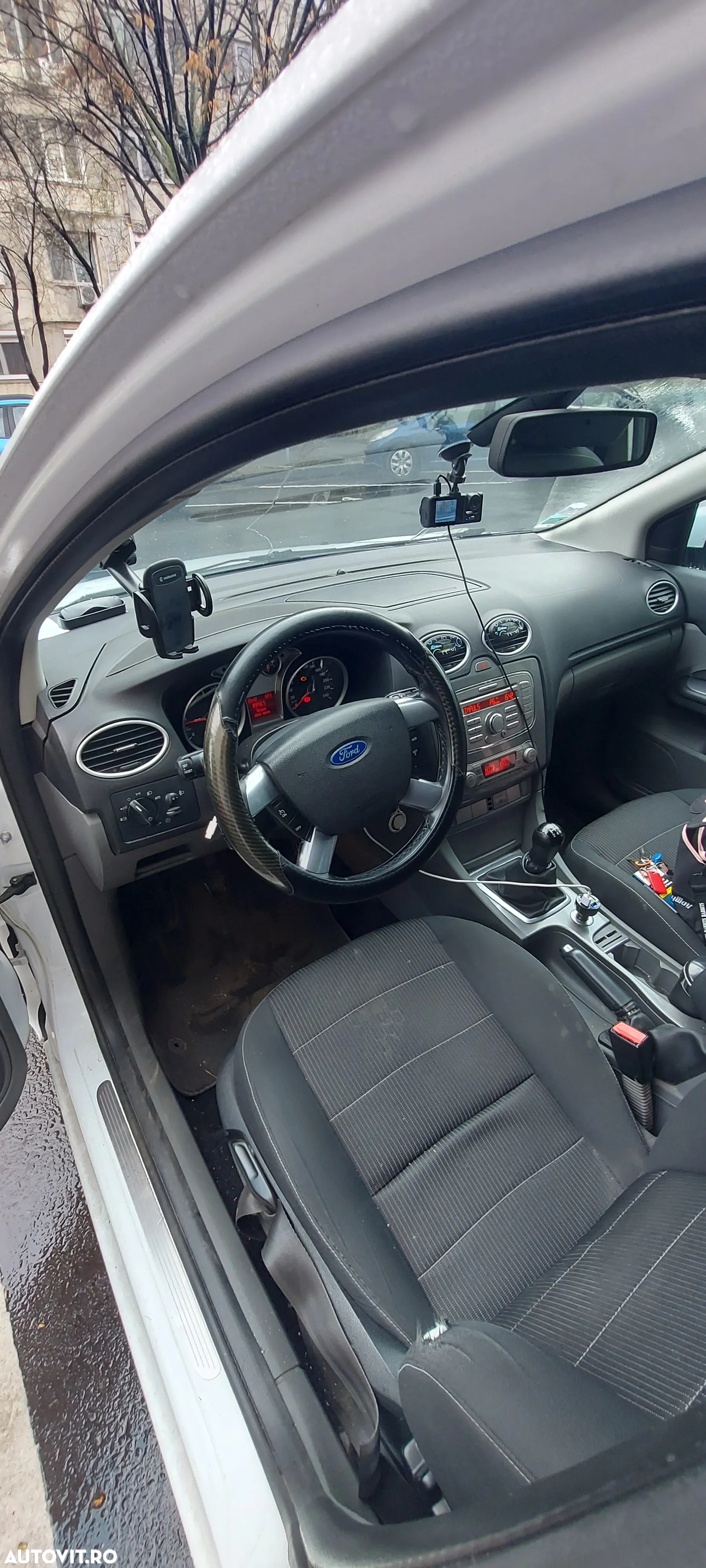 Ford Focus 1.6 TDCi Ambiente - 7