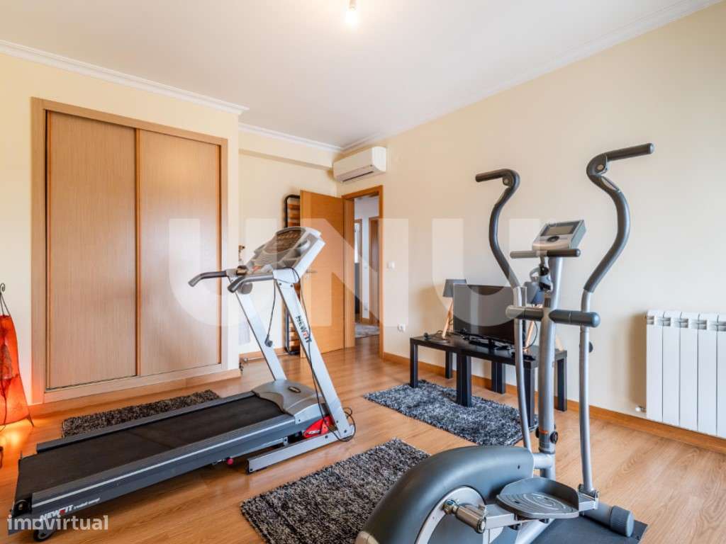 Moradia de Excelência com Jardim e Terraço a 10 minutos do centro d...-28