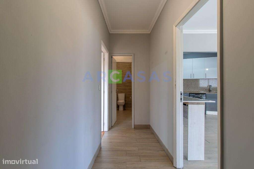 Andar moradia V3 com 2 garagens fechadas em São Cosme, Gondomar-8