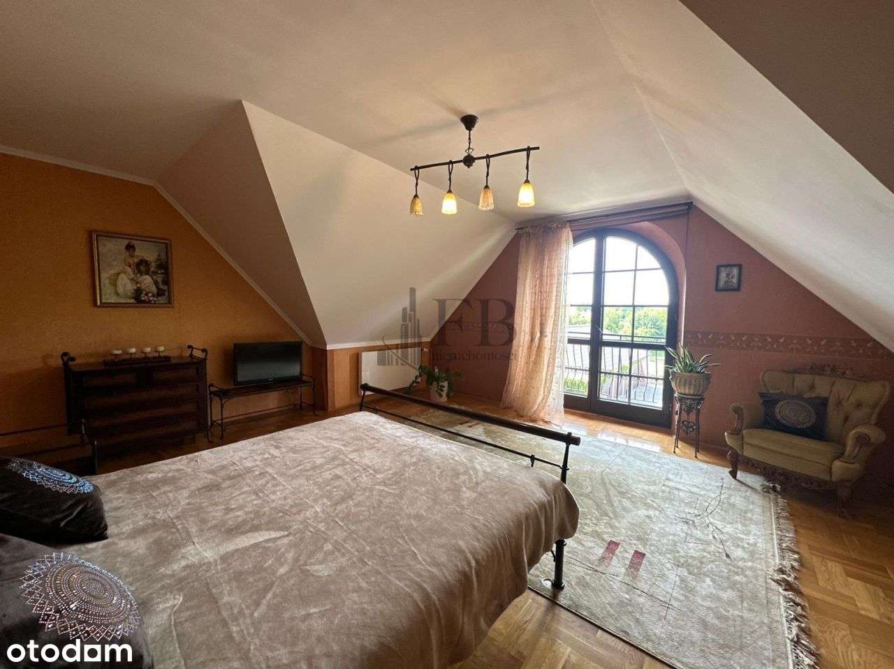 Wyjątkowa Posiadłość! komfort i natura pod miastem-12