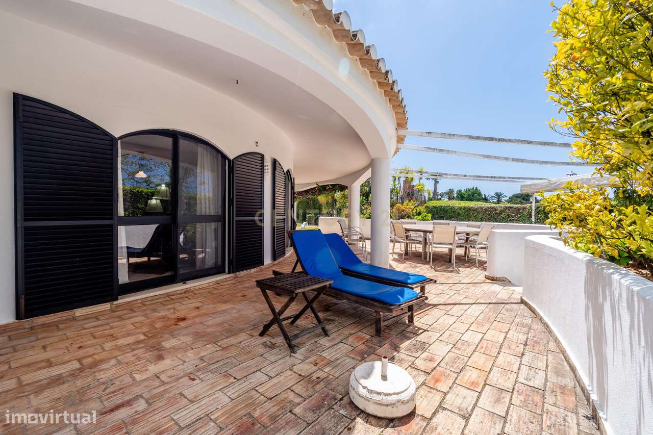 Moradia com Vista Mar e Piscina em Alvor, a curta distância da praia e-26