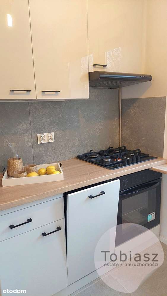 2 pokoje, osobna kuchnia, po remoncie/ os. Strusia-1