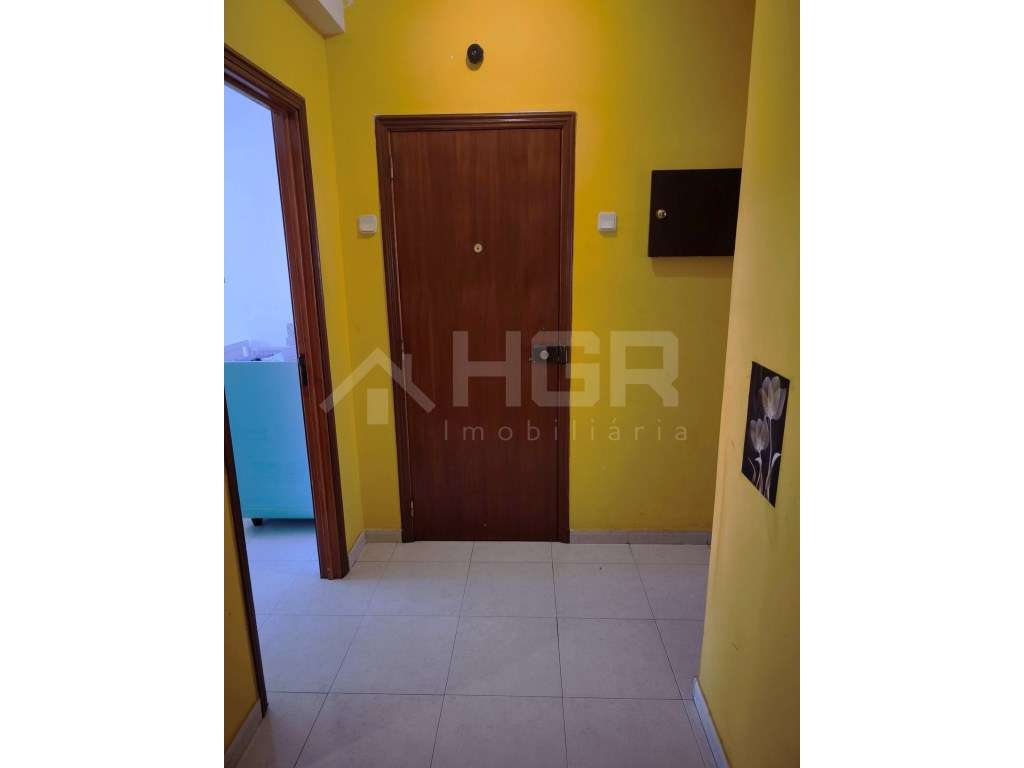 T2 | BOAS ÁREAS | 2 VARANDAS | LOCALIZAÇÃO CENTRAL | ALTO SEIXALINHO-27