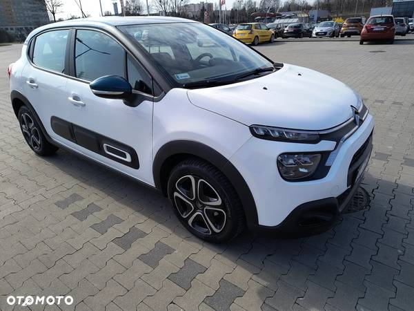 Citroën C3 1.2 PureTech Shine - 2