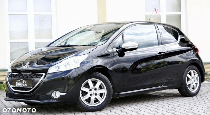 Peugeot 208 120 VTI Intuitive - 4