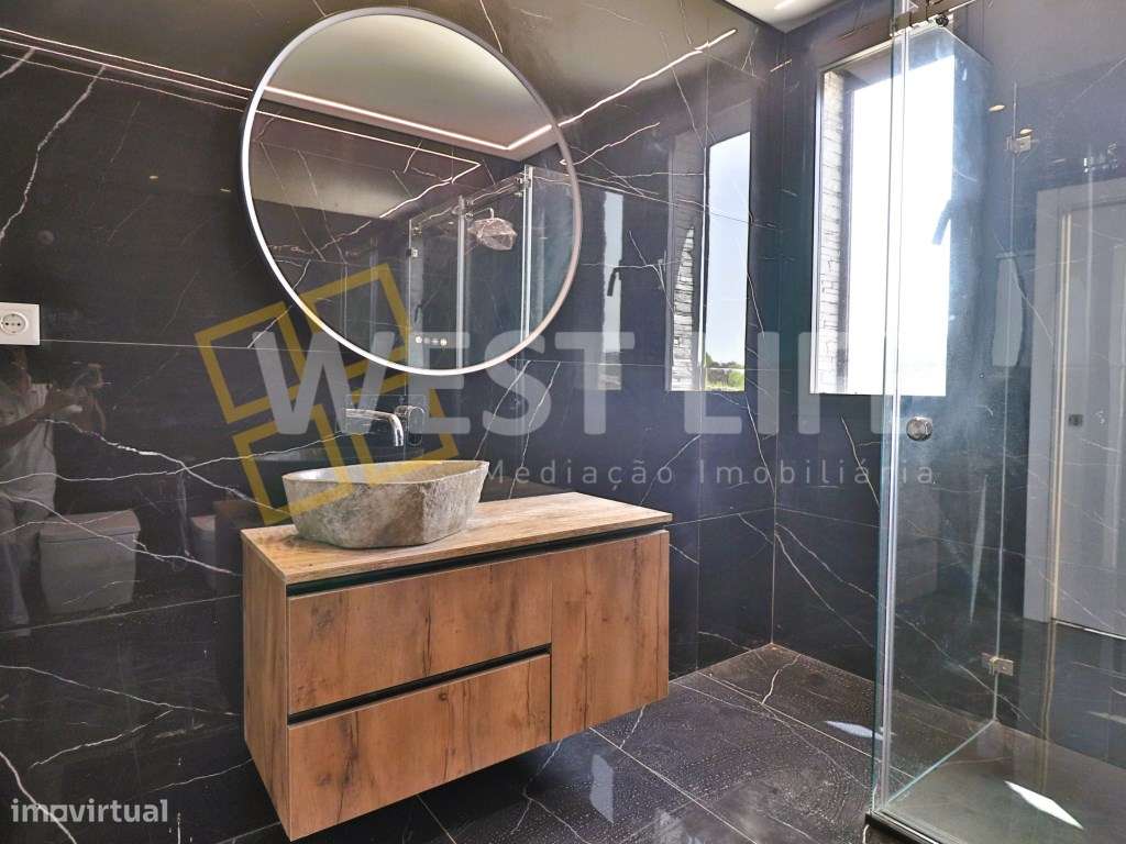 Moradia Térrea T4 com cave com vistas panorâmicas - localizada em B...-30