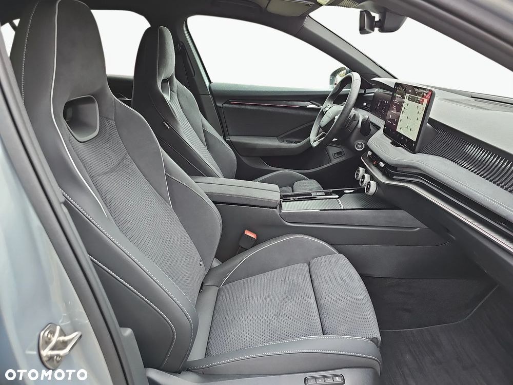 Skoda Superb 2.0 TSI 204 KM Sportline/ Demo/ Bogate wyposażenie/ Gwarancja/Salon PL