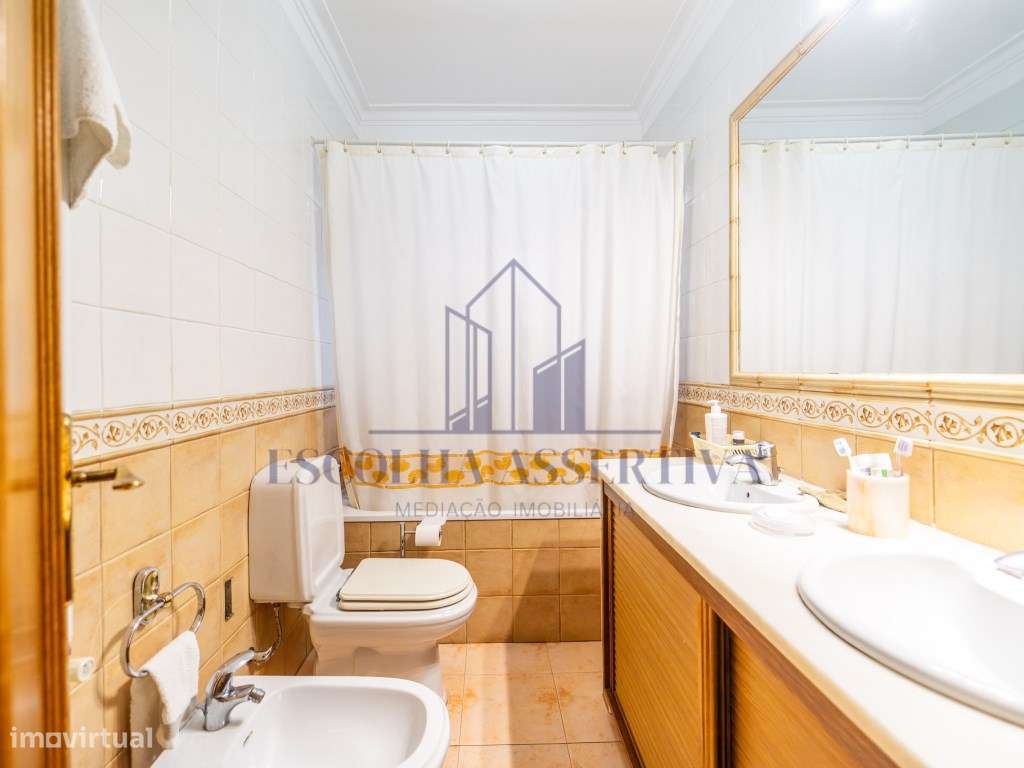 Elegância e Exclusividade na Aroeira - Moradia com Piscina, Jardim ...-50