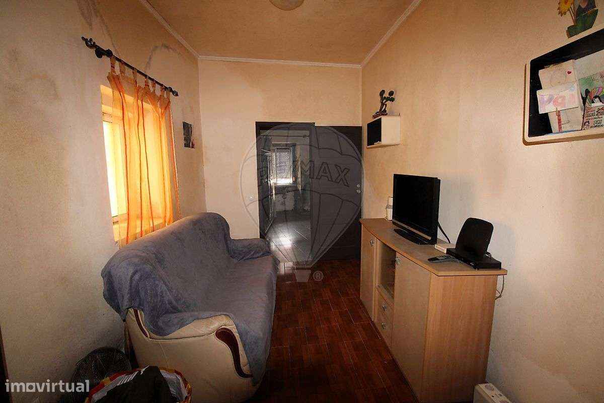 Moradia T2 para venda - Grande imagem: 5/9