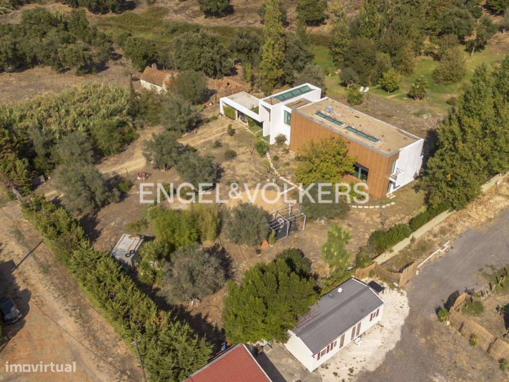 Sofistivada Moradia na Quinta do Anjo-37