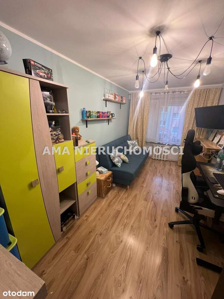 Duże mieszkanie na 1p. z balkonem na Podolszycac-15