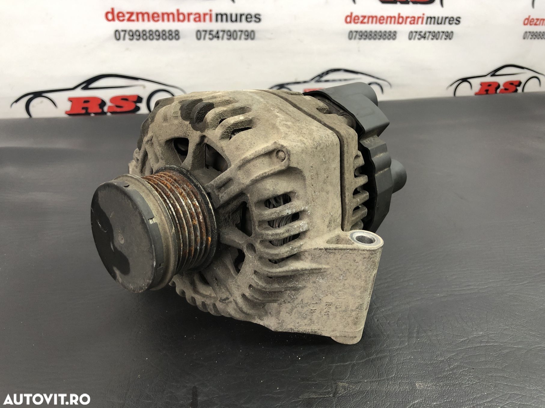 Alternator Opel Corsa D 1.3 CDTI - 1