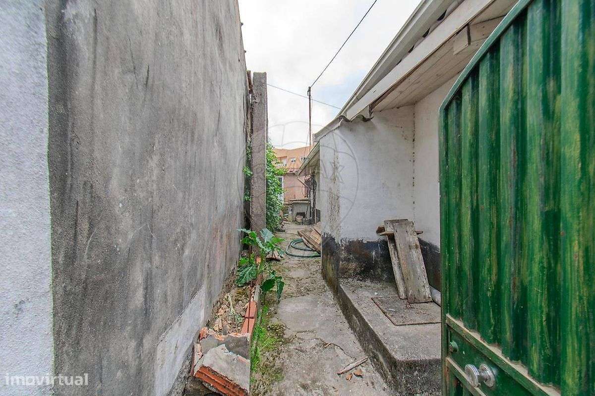 Moradia T2 para venda - Grande imagem: 2/16