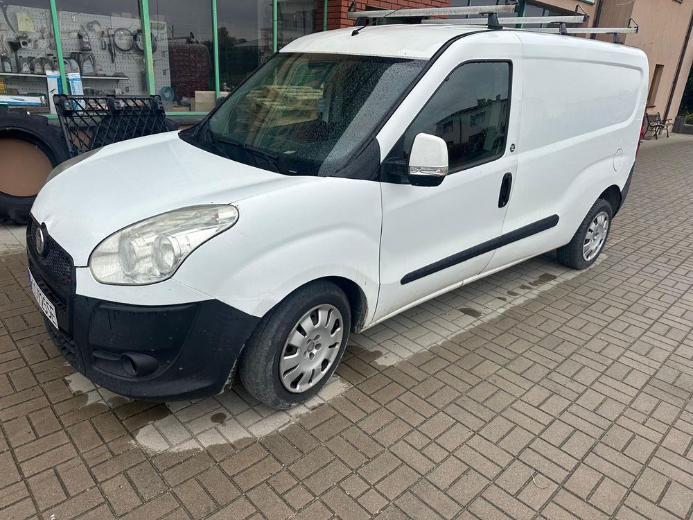Fiat Doblo 2012