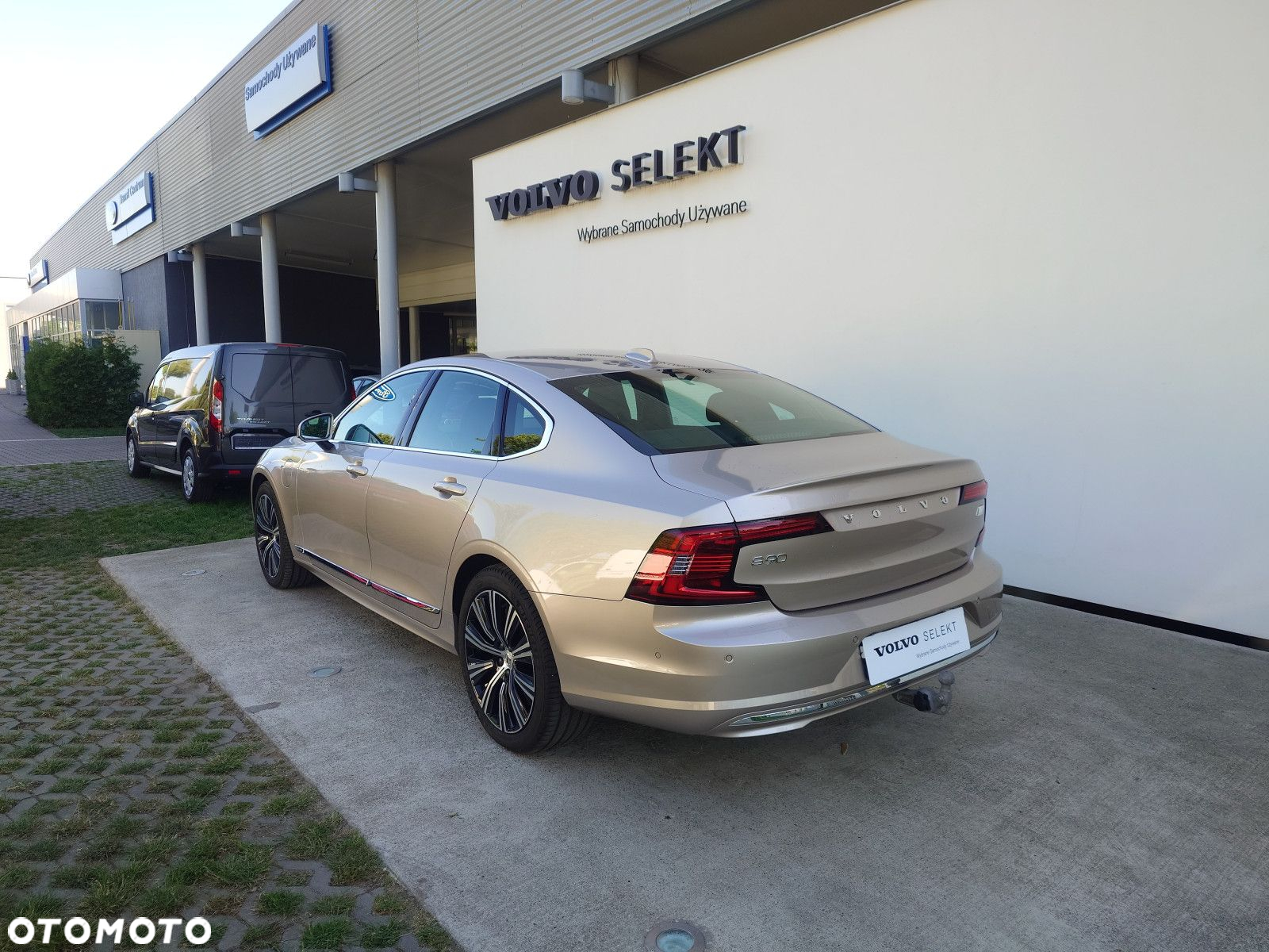 Volvo S90 - 11