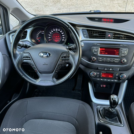 Kia Ceed Cee'd 1.4 L - 11