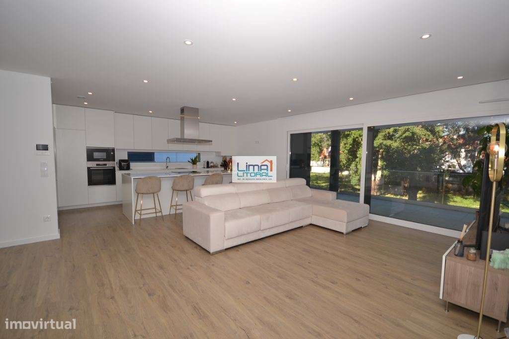 Moderno apartamento T3 - condomínio fechado com piscina-7