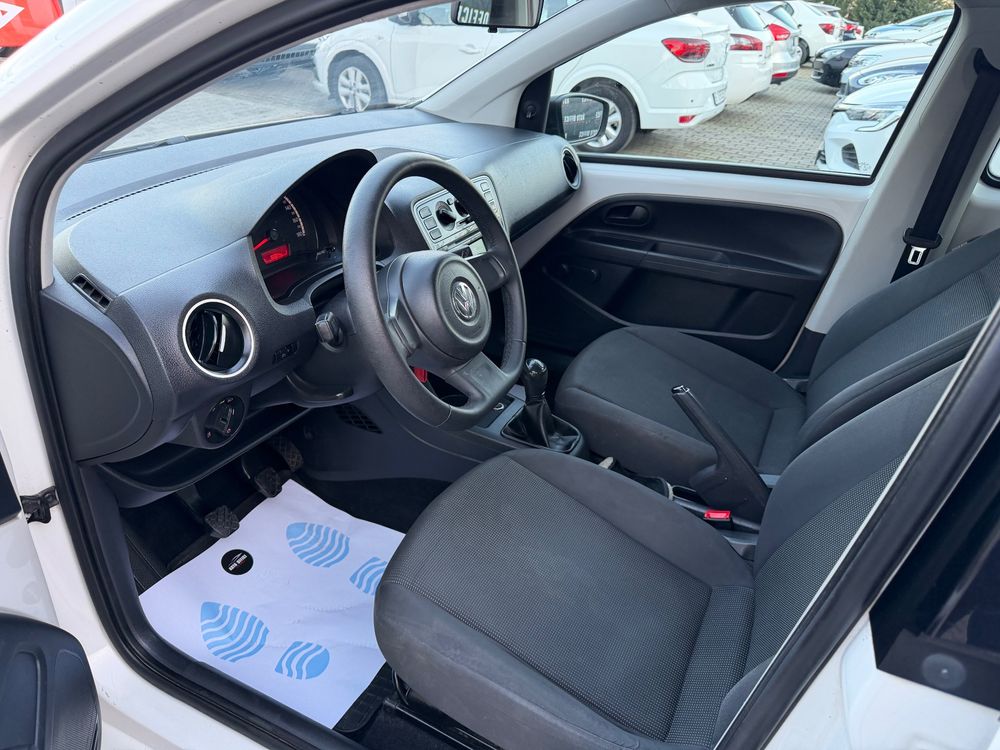 volkswagen up   1 0 move