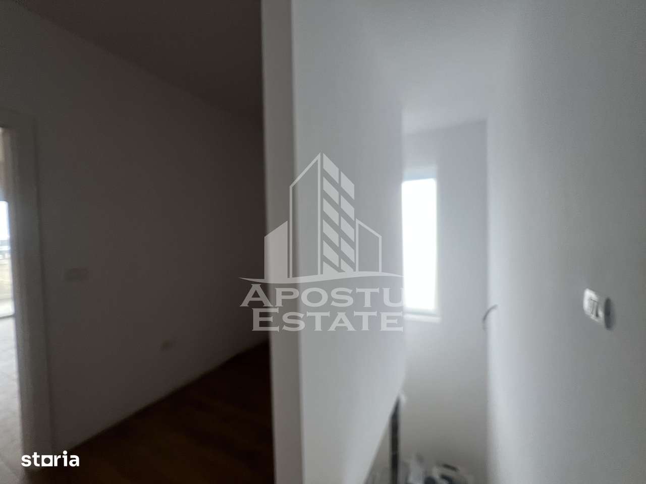 Duplex modern Covaci cu curte de 370 mp - Imagine principală: 5/13