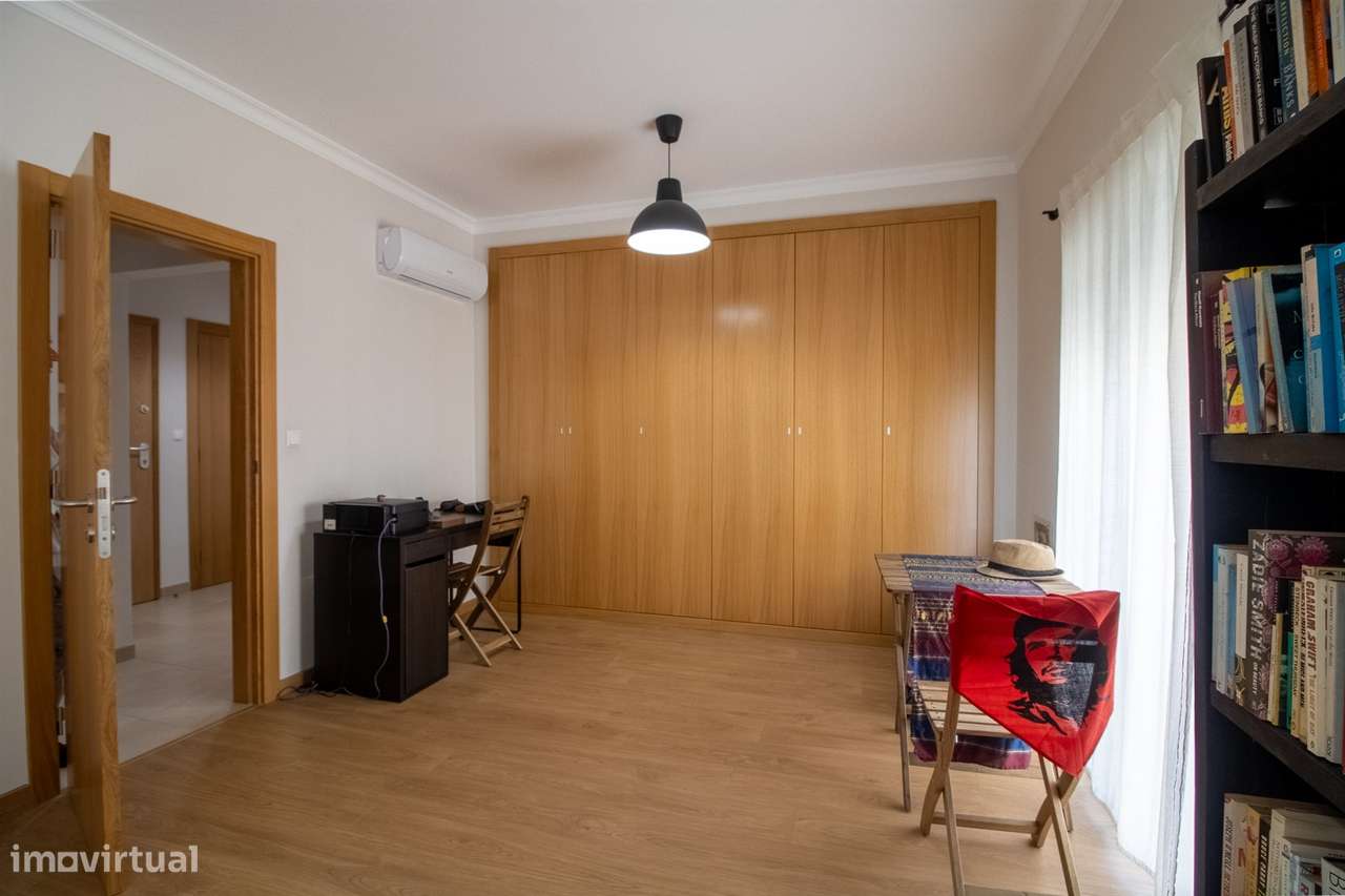 Apartamento T1+1 com Vista Mar à venda em Lagos - Grande imagem: 1/14