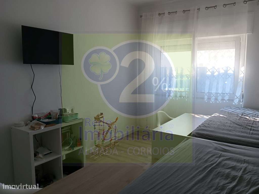 Apartamento T2, Bem localizado-12
