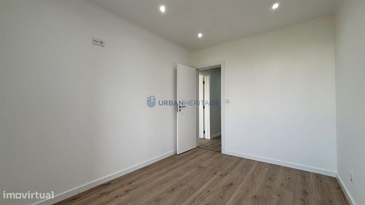 Apartamento T2 Venda em Águas Livres,Amadora-7