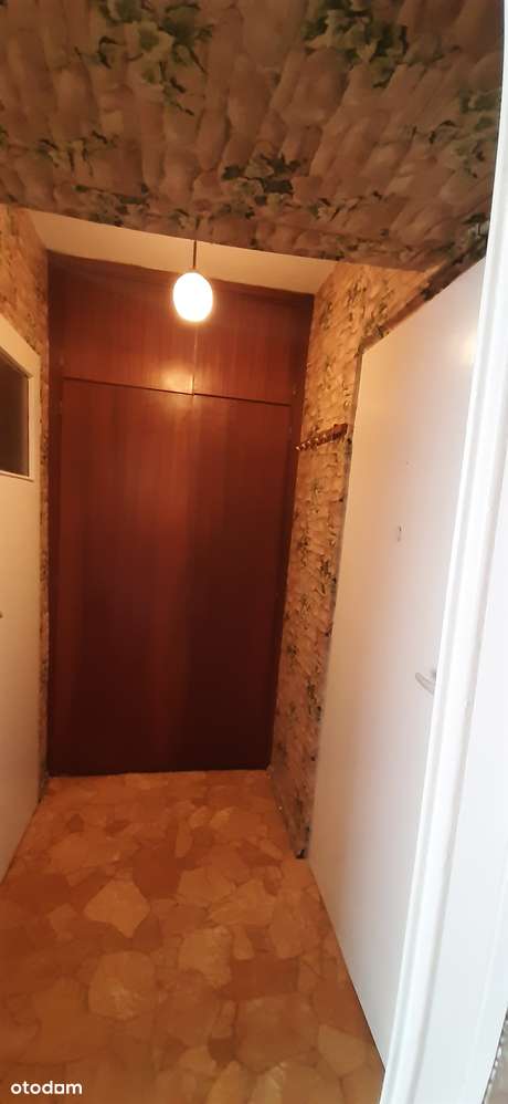 REZERWACJA Karolew. M-3 w niskim bloku, do własnej aranżacji-14