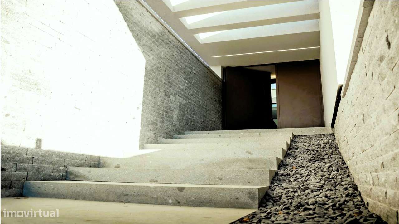 Moradias T3+1 Exclusivas – Inovação, Conforto e Design Moderno-14