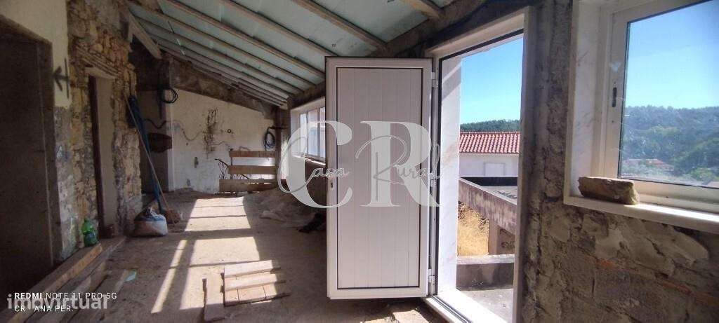 Moradia para restaurar-28