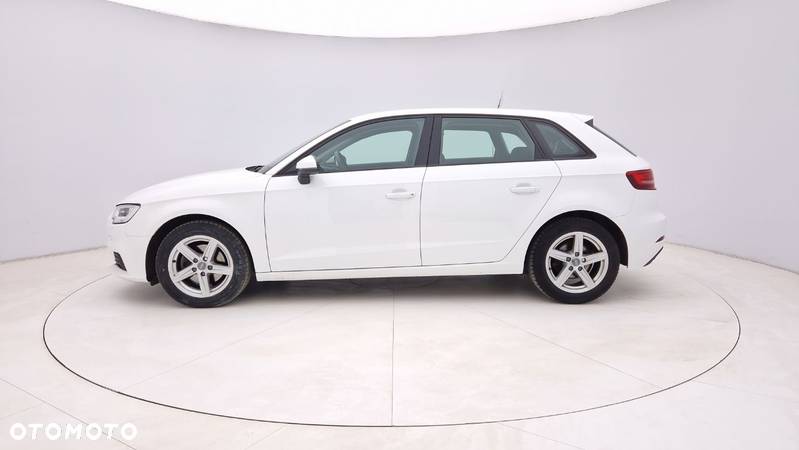 Audi A3 1.5 TFSI S tronic - 2