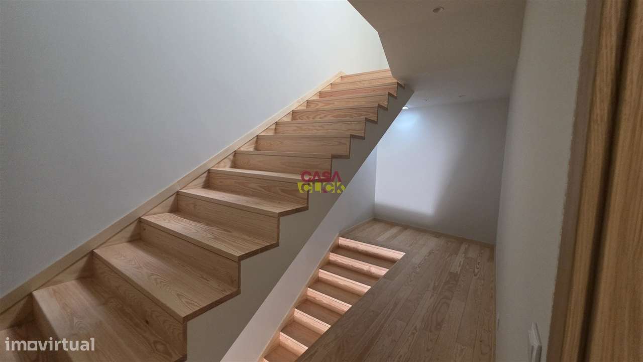 Apartamento T0 Venda em Torres Novas (Santa Maria, Salvador e Santiago-17