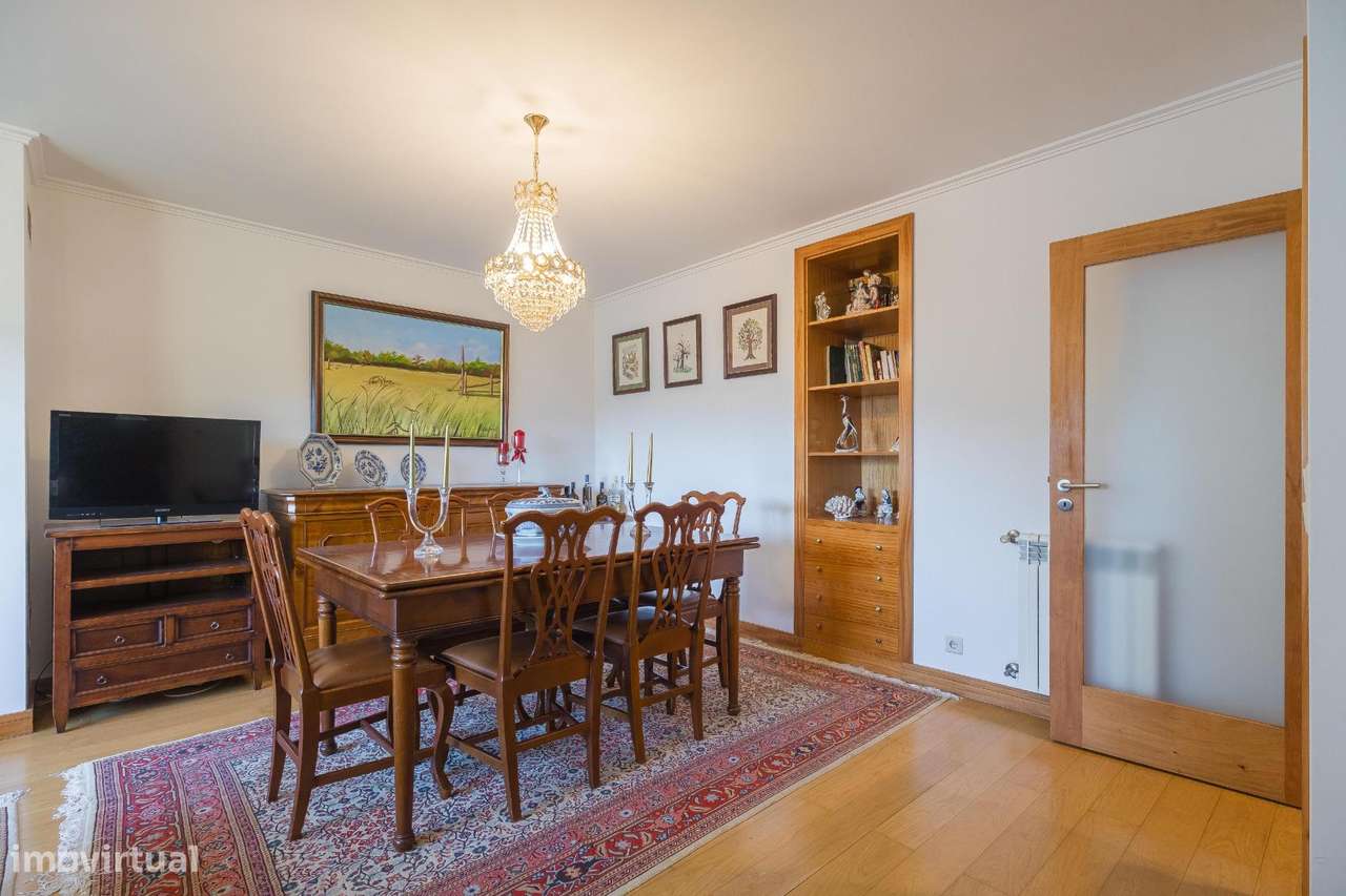 Apartamento T3 Exclusivo na Rua Soares dos Reis – Vila Nova de Gaia - Grande imagem: 4/37