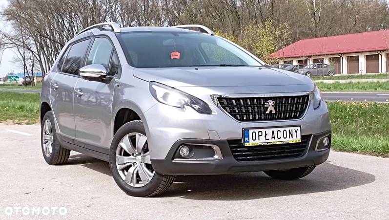 Peugeot 2008 1.2 Pure Tech Style EU6 - 3