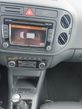 Volkswagen Golf 1.6 TDI DPF Highline - 9