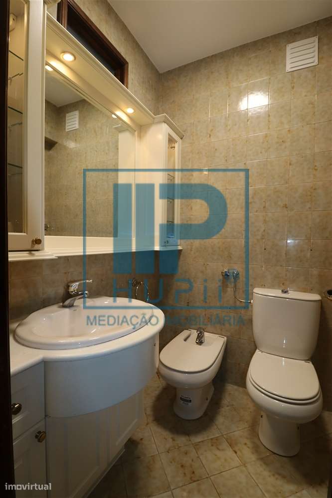 Apartamento T4 Venda em Oliveira, São Paio e São Sebastião,Guimarães-13