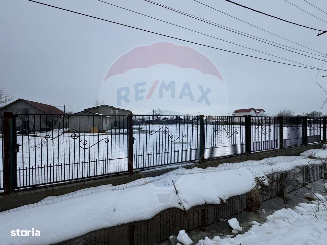 Casă / Vilă cu 6 camere de vânzare-3