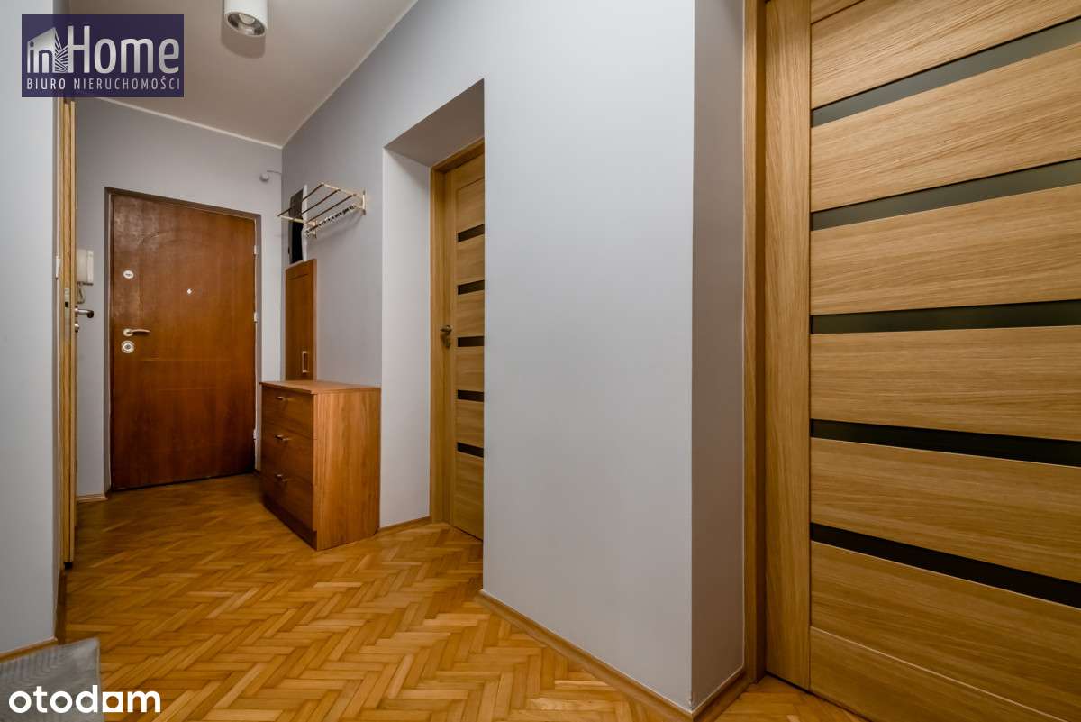Piłsudskiego* po remoncie* 3 pokoje* balkon*parter-16