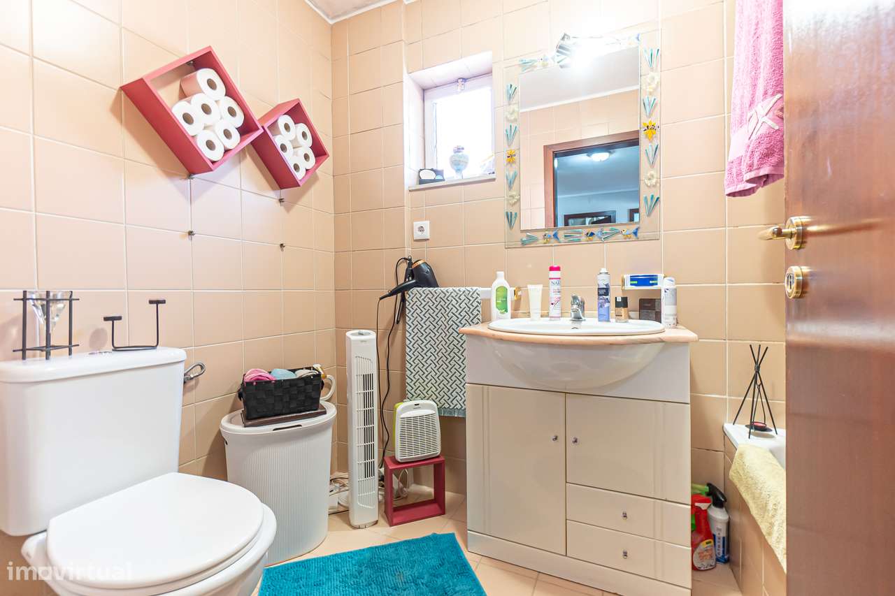 Apartamento T3 em Avintes-16