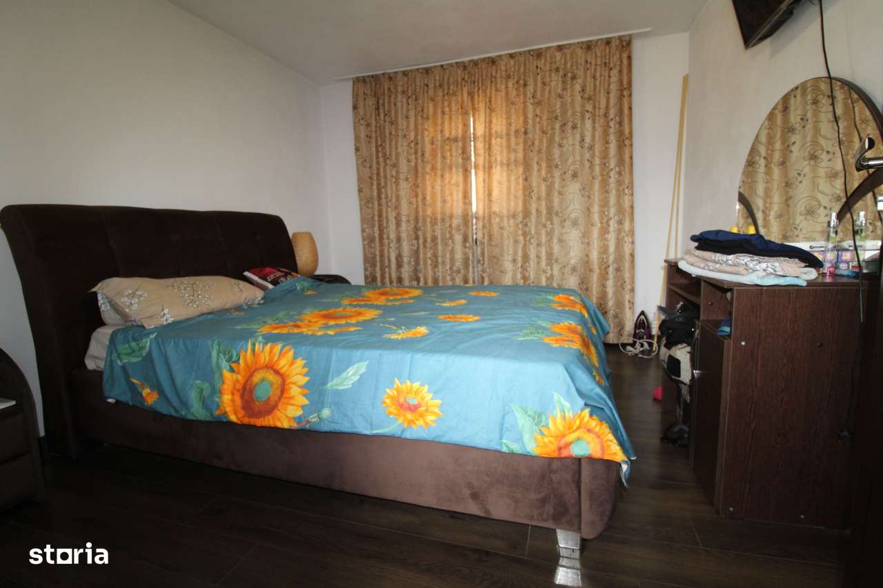 Casă Comuna Telești-1
