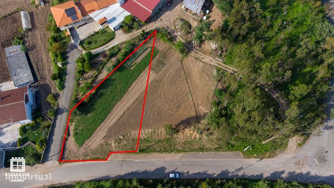 Lote urbano com 755 m2 em São Vicente de Pereira-0