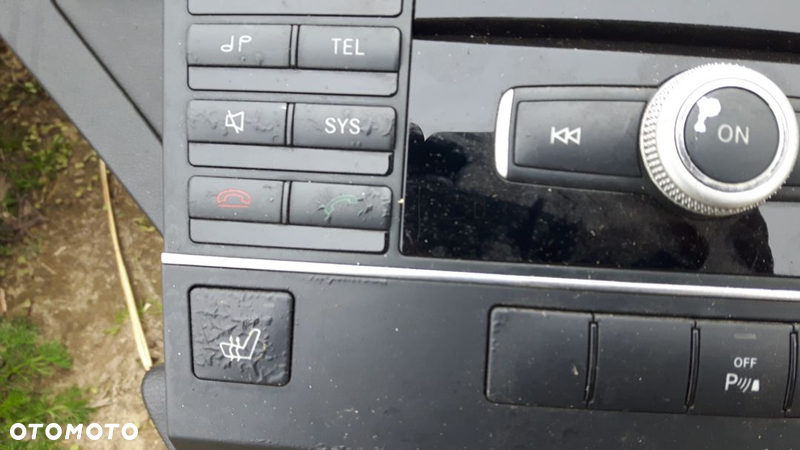 Radio Mercedes W207 W212 - 2