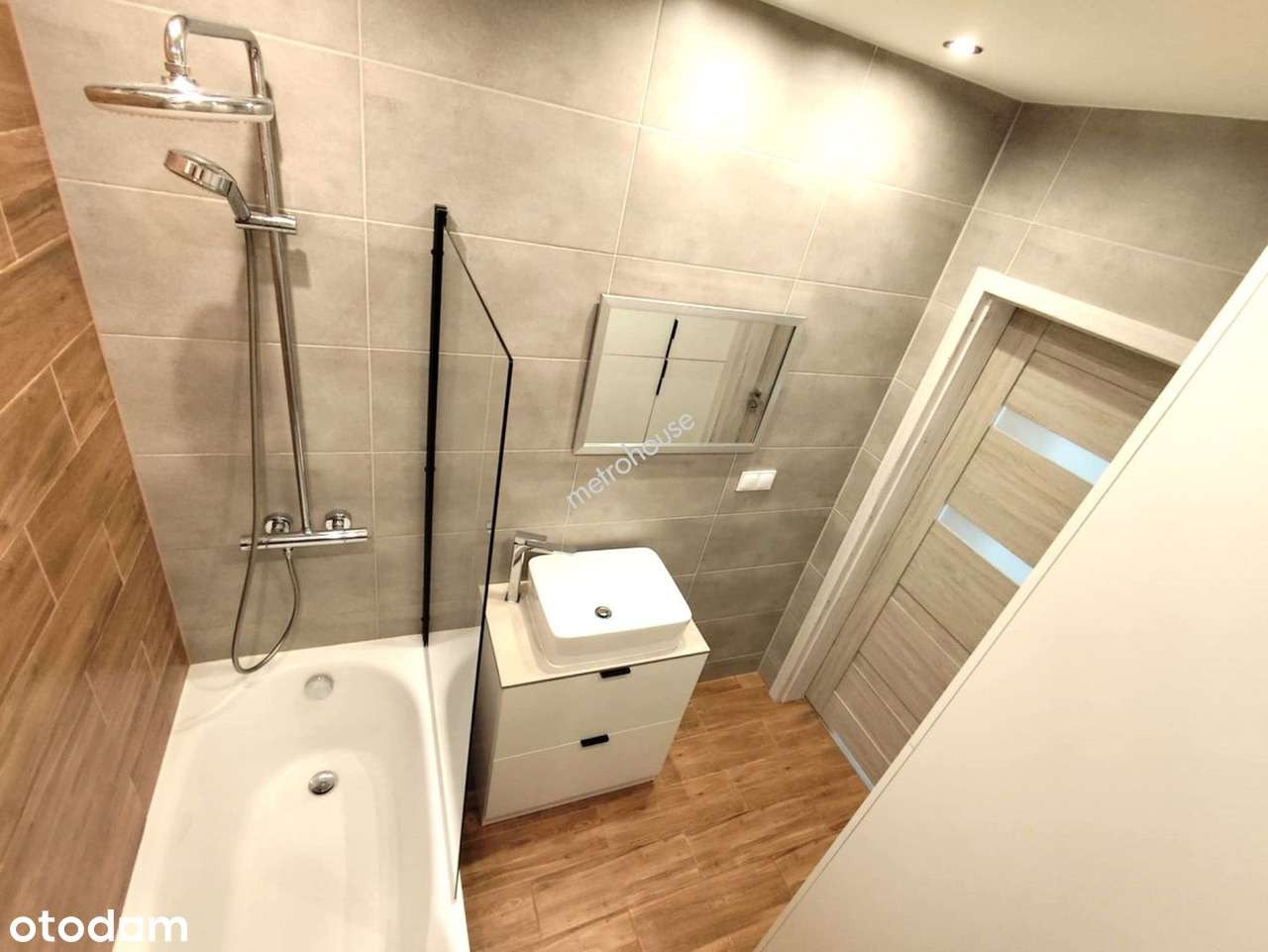 4-pokojowe mieszkanie 65,4 m² z 2 balkonami-10