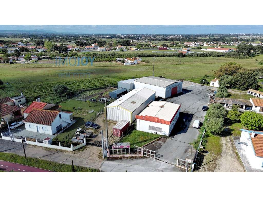 Complexo Industrial em Jardia, Montijo - Grande imagem: 1/31