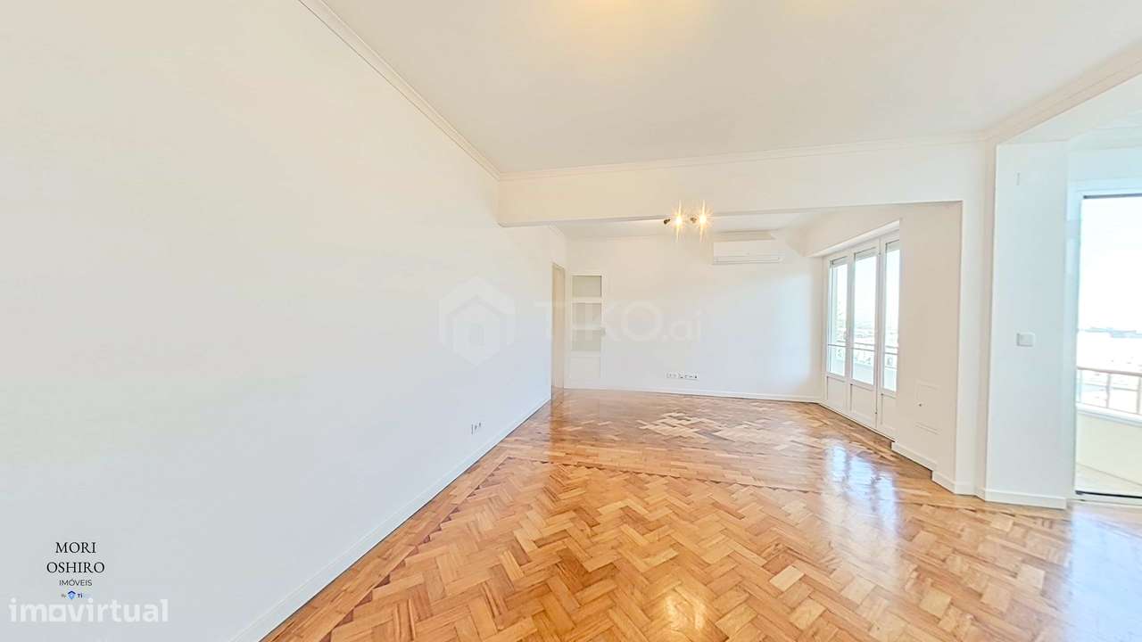 APARTAMENTO 5 ASSOALHADAS | VARANDA EM “L” PANORÂMICA | VISTA LISBOA E-2