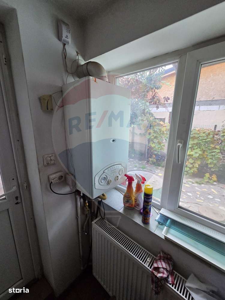 Ansamblu casa de locuit, hala productie ,spatiu de birouri si teren-14