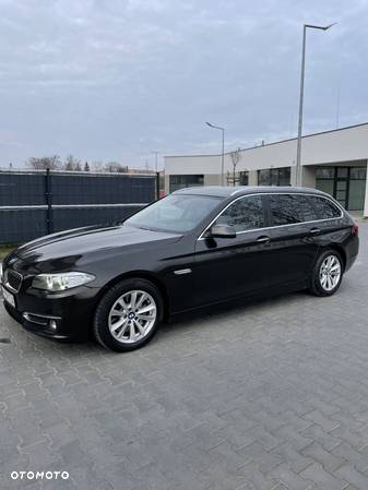 BMW Seria 5 525d Touring - 7