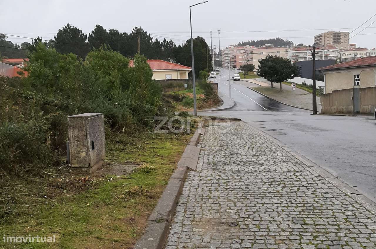 Terreno na Quinta do Areeiro em São João de Ver, Santa Maria da Fei... - Grande imagem: 3/9
